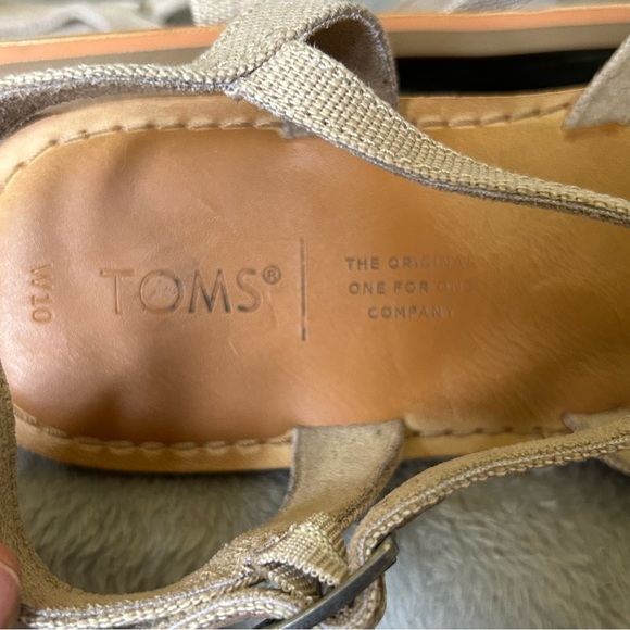 TOMS Sandals Womens Size 10 Open Toe Slip On Open Toe Adjustable Strap‎ Shoes - Picture 3 of 8